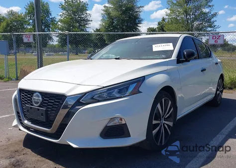 2019 Nissan Altima 2.5 Sr из США, поврежденный, VIN 1N4BL4CV7KC178882
